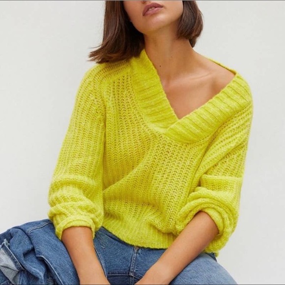 Anthropologie Sweaters - Anthropologie Honore Ribbed V-Neck Balloon Sleeve Sweater Oversized